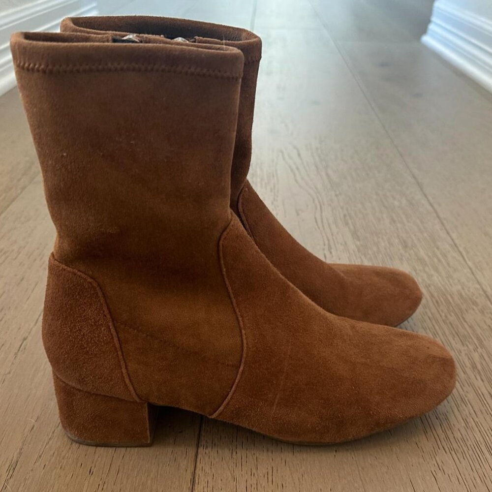 GENTLE SOULS BY KENNETH COLE Ella Stretch Boot